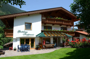Gästehaus Troppmair, Finkenberg, Österreich